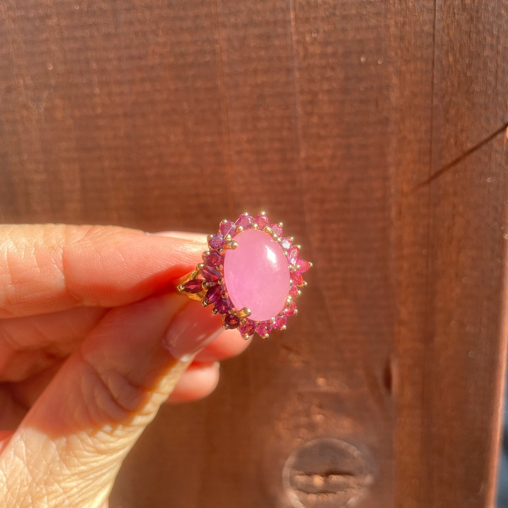 14k Gold, Pink Jade & Ruby Ring - Picture 4 of 8
